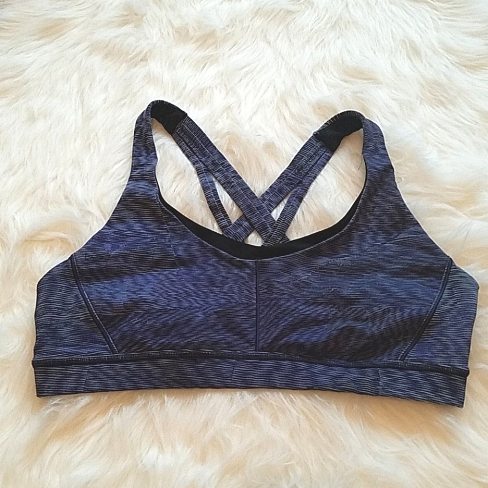 Lululemon sports bra size 10, light blue/lavender